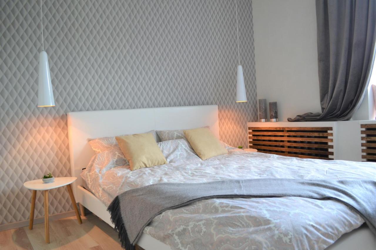 Vee 4 City Center Apartment Parnu Exterior photo